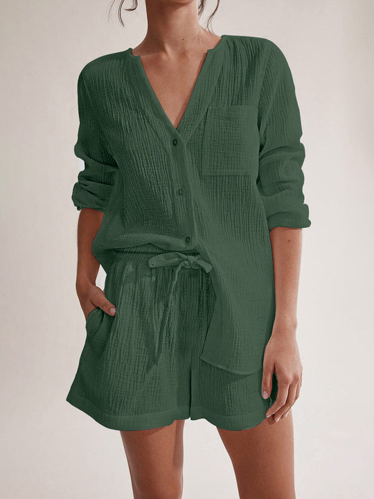 Heidi-Mode | Notched Langarm-Top und Shorts-Set