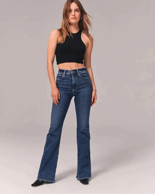 Heidi - Figurformende Bootcut-Jeans