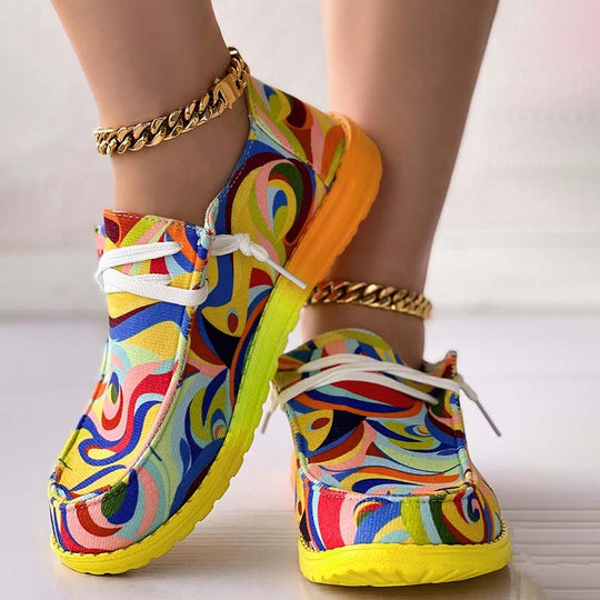Heidi-Mode | Lässige, Farbige Sneaker