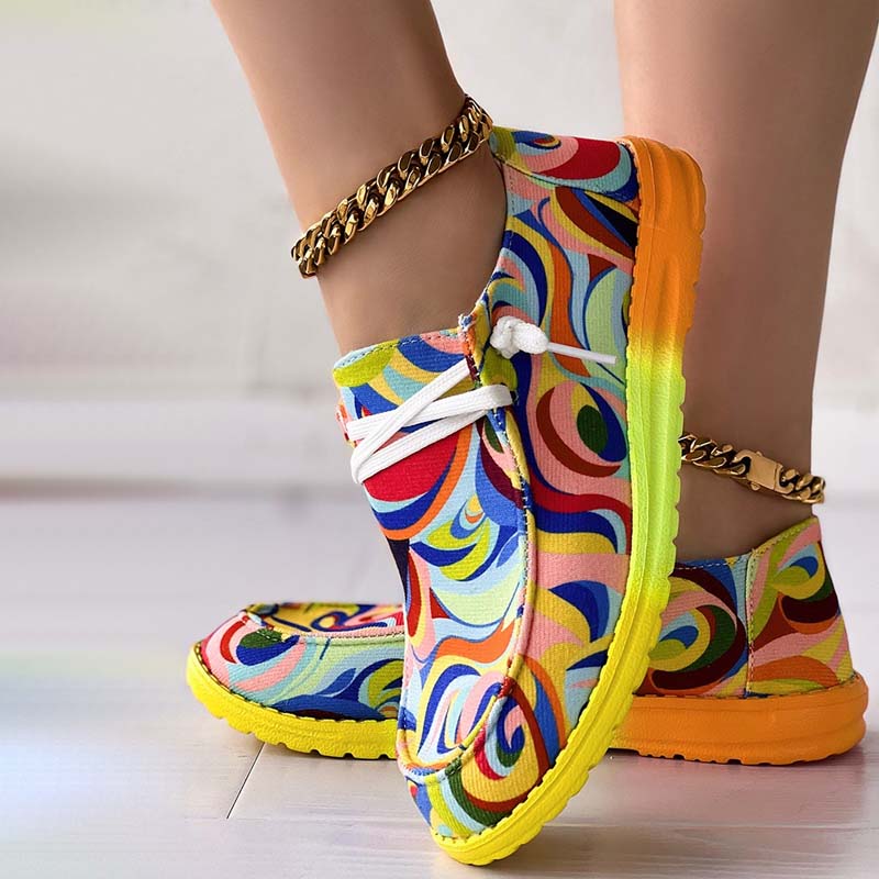 Heidi-Mode | Lässige, Farbige Sneaker