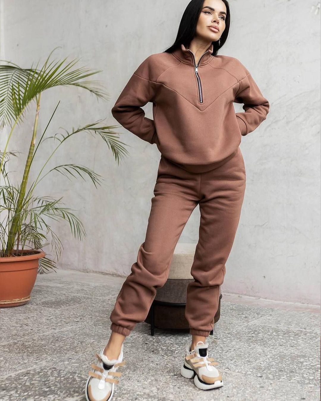 Heidi-Mode | Blusen- und Hosenanzug mit Reißverschluss und Jay Sweatshirt