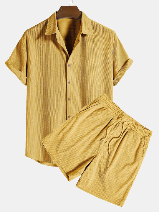 Heidi-Mode | Kurzärmeliges Button Down Hemd & Shorts