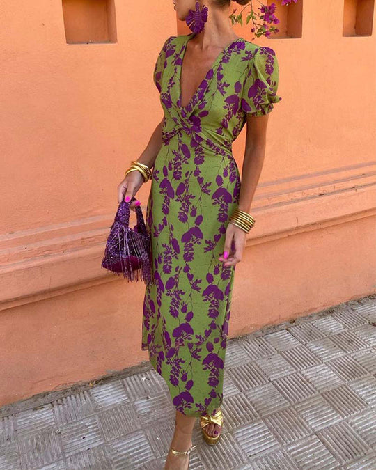 Heidi-Mode | Zeitloses Midi-Kleid mit Ärmeln
