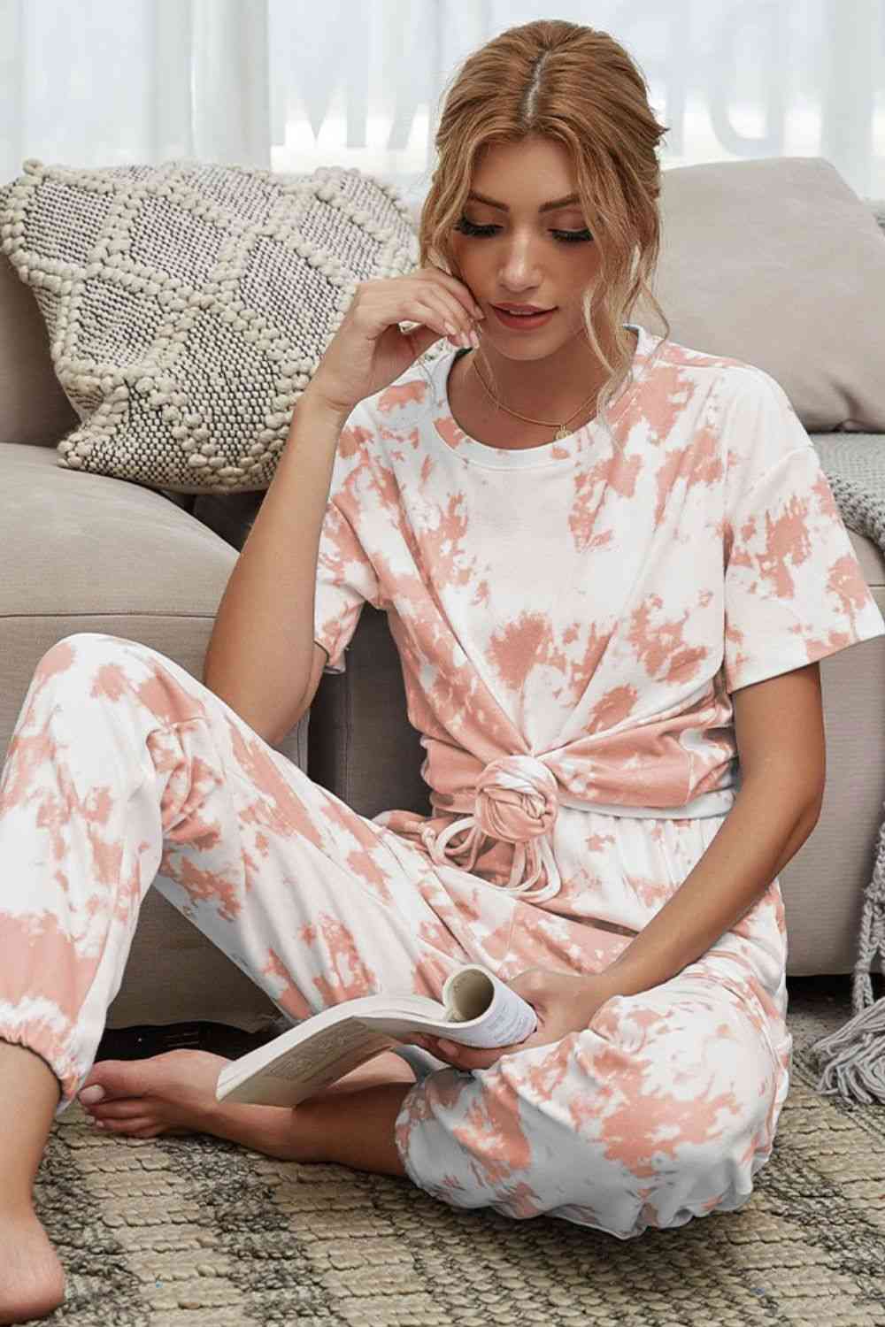 Heidi-Mode | Tie-Dye T-Shirt und Drawstring Taille Jogginghose Lounge Set