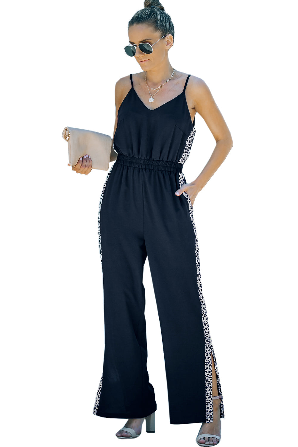 Jumpsuit mit Spaghettiträger und weitem Bein