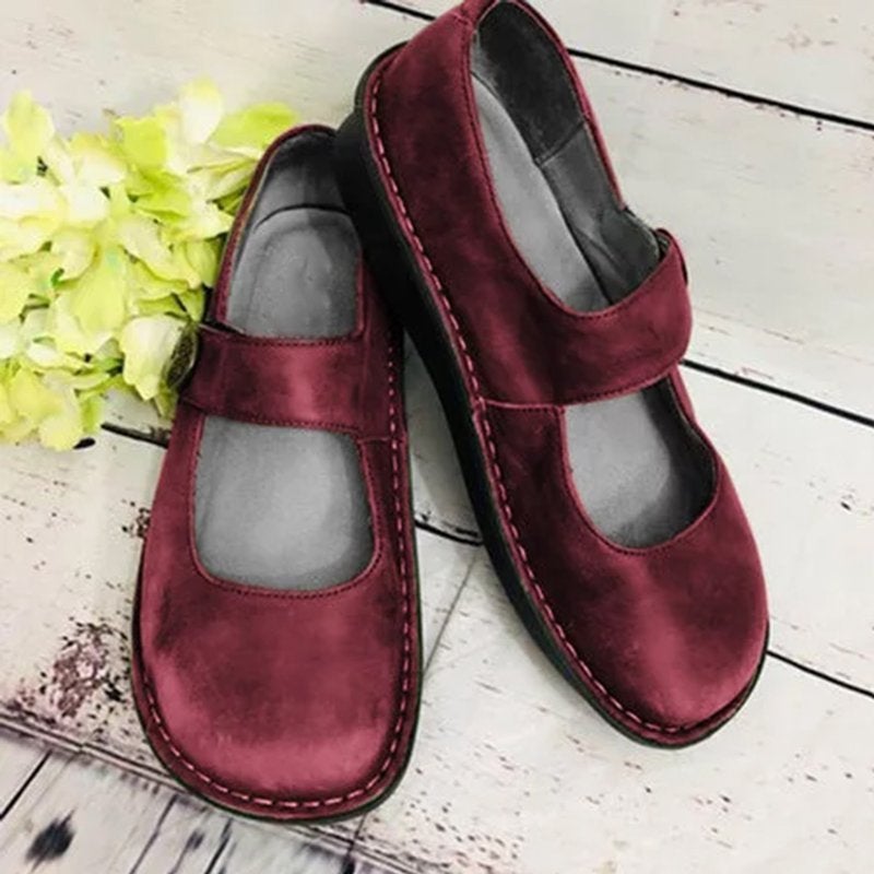 Heidi-Mode | Damenschuhe mit Verzierungen