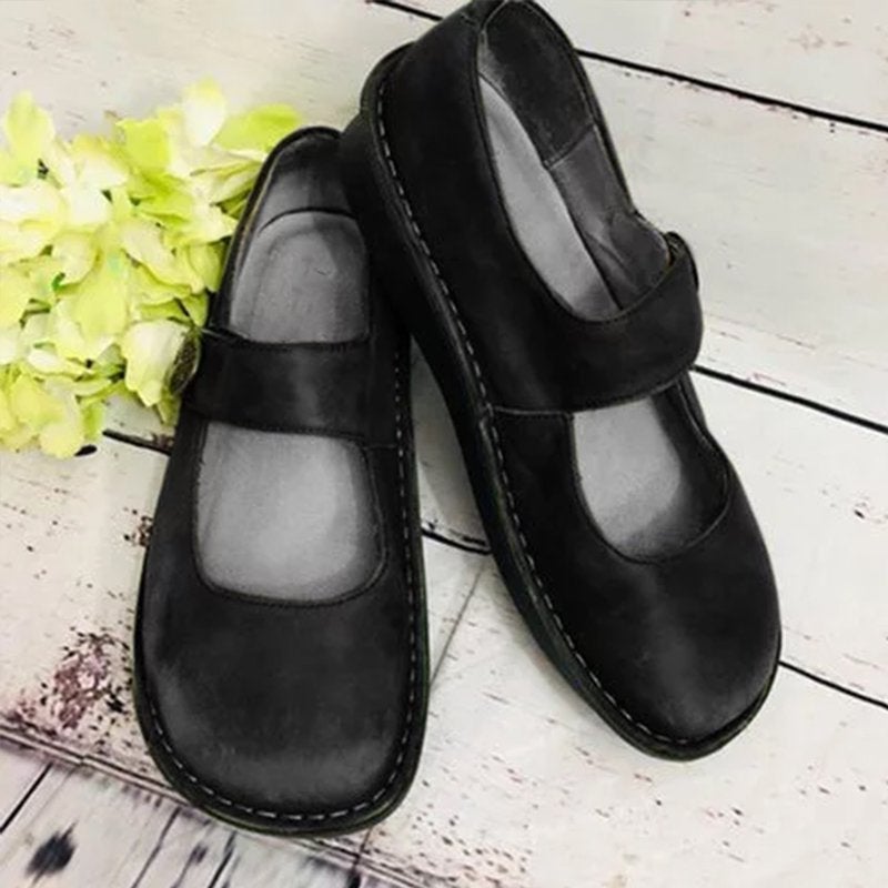 Heidi-Mode | Damenschuhe mit Verzierungen
