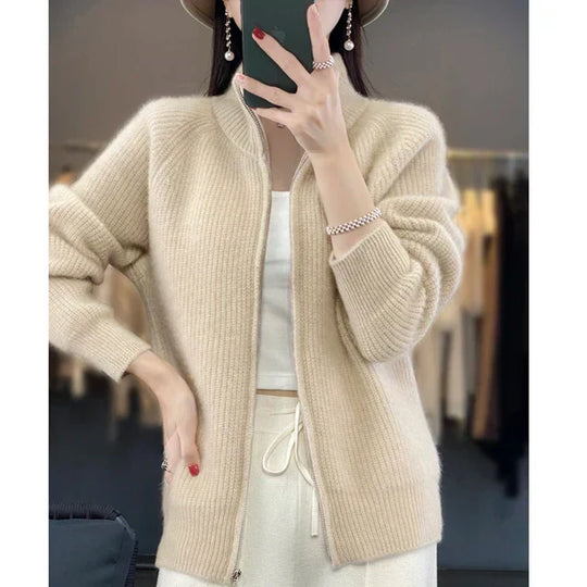 Heidi-Mode | Klassischer und eleganter Wintercardigan