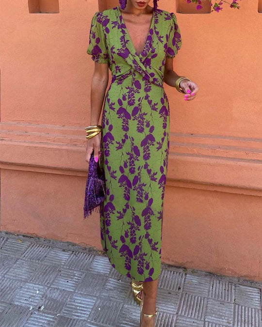 Heidi-Mode | Zeitloses Midi-Kleid mit Ärmeln