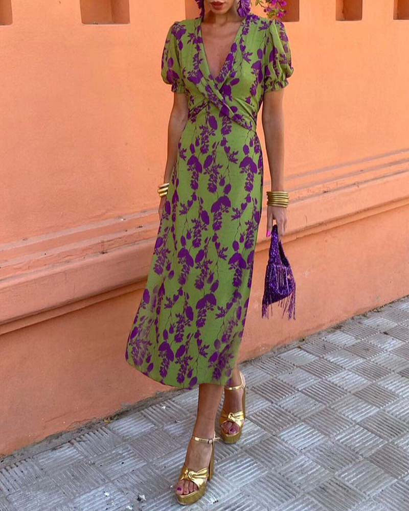 Heidi-Mode | Zeitloses Midi-Kleid mit Ärmeln