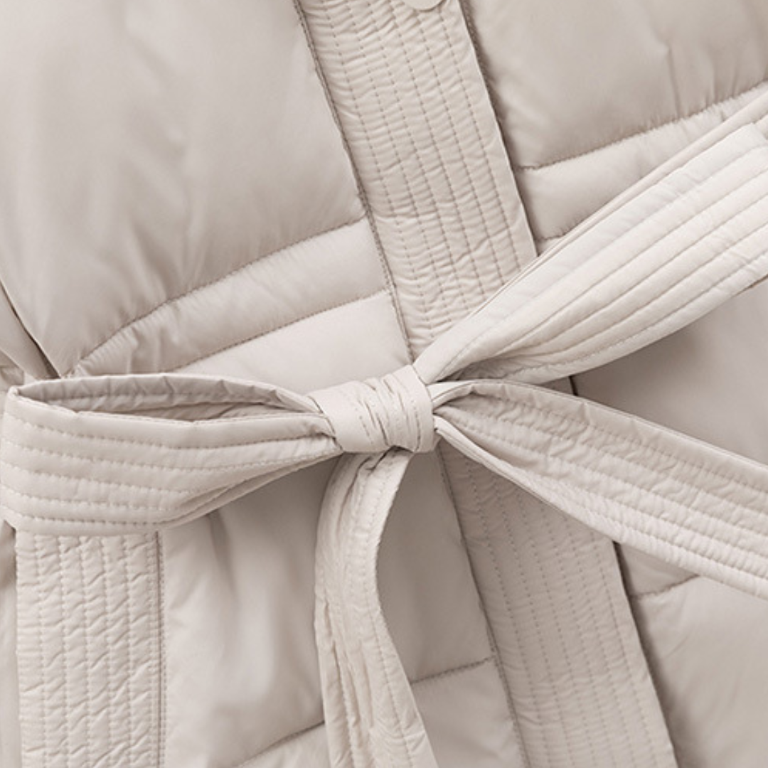 Heidi-Mode | Damen Pufferjacke mit Kapuze und Gürtel