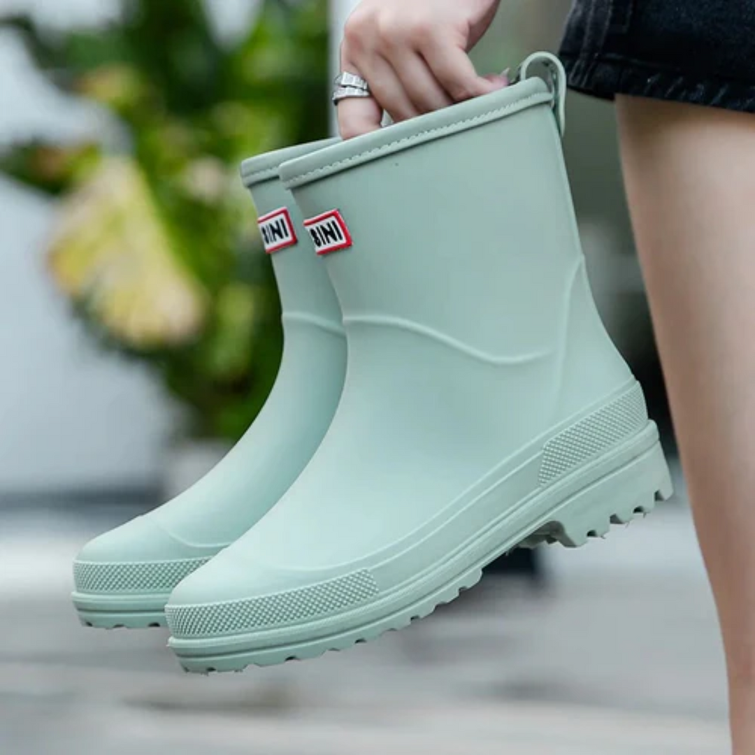 Trendige wasserdichte Damenregengummistiefel