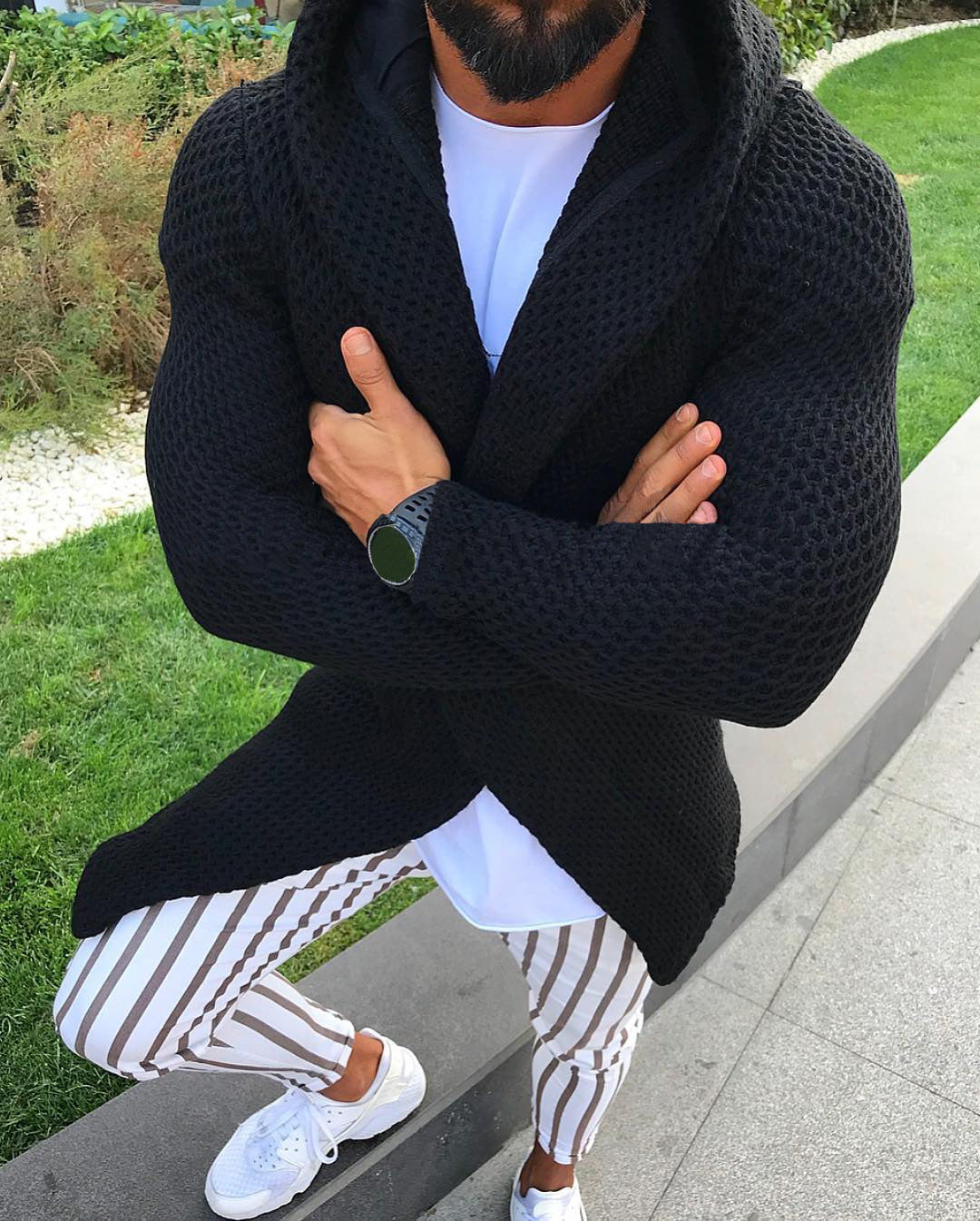 Herren lässiger Strickmantel mit strukturiertem Design und großzügigen Taschen Heidi-Mode