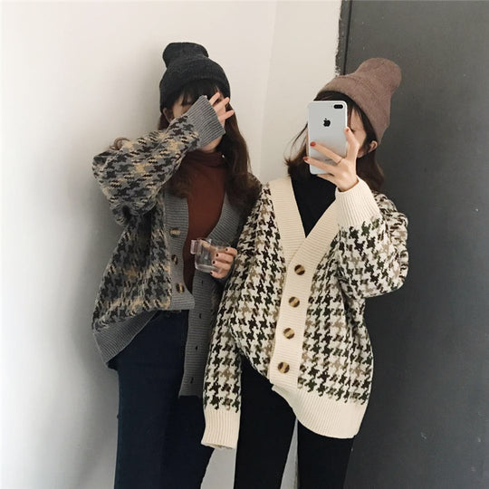 Damen Gemusterter Cardigan mit Knopfleiste und V-Ausschnitt Heidi-Mode
