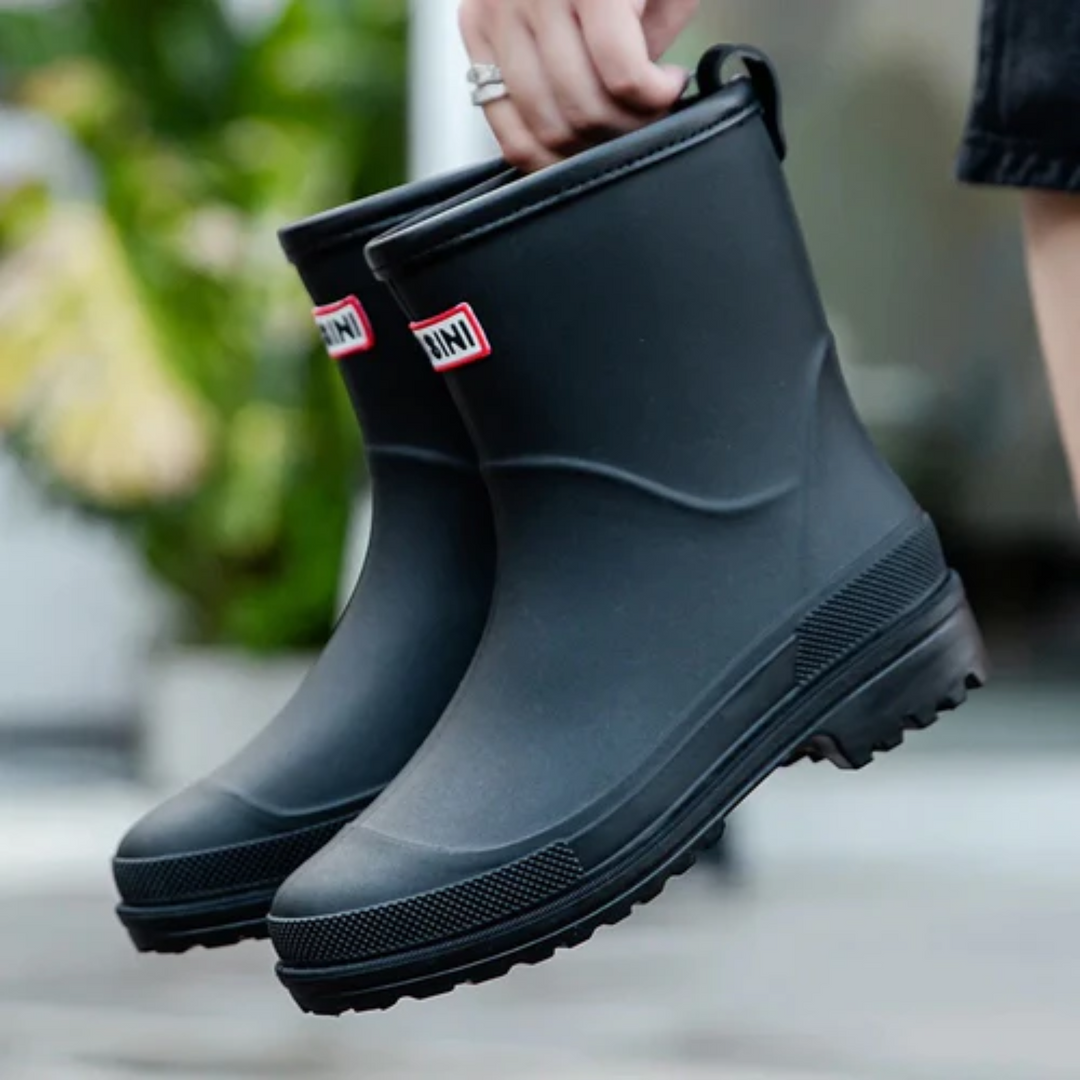 Trendige wasserdichte Damenregengummistiefel