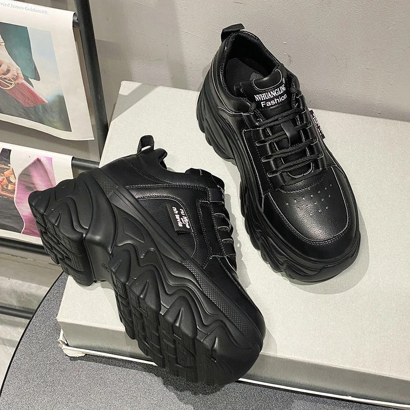 Bequeme Und Klobige Plateau-Sneakers