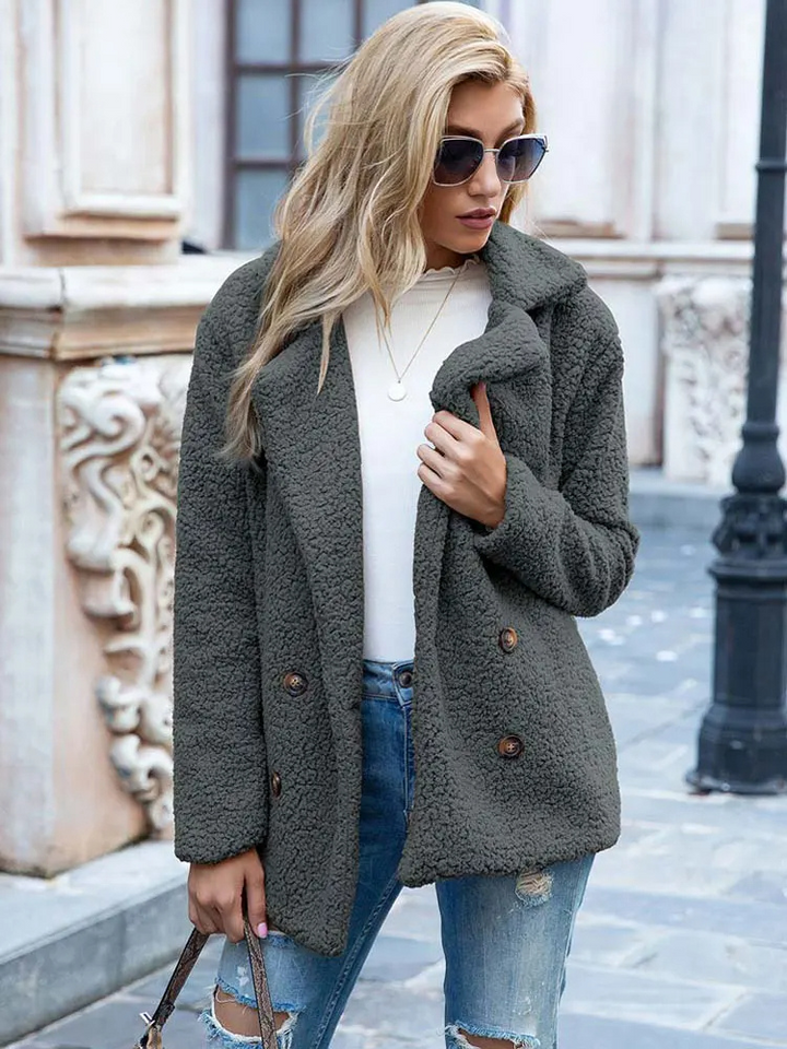 Heidi-Mode | Stilvolle und warme Teddyjacke für Damen