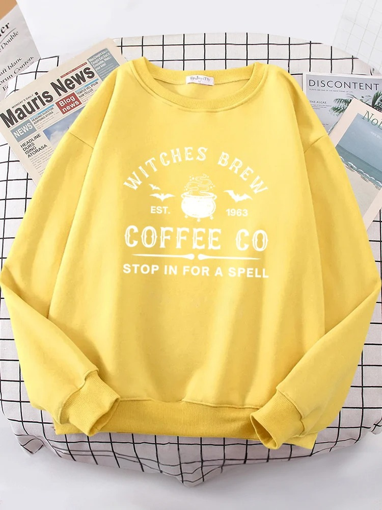 Heidi-Mode | Lustiges Sweatshirt mit "witches Brew Coffee Co" Print Damen Pullover