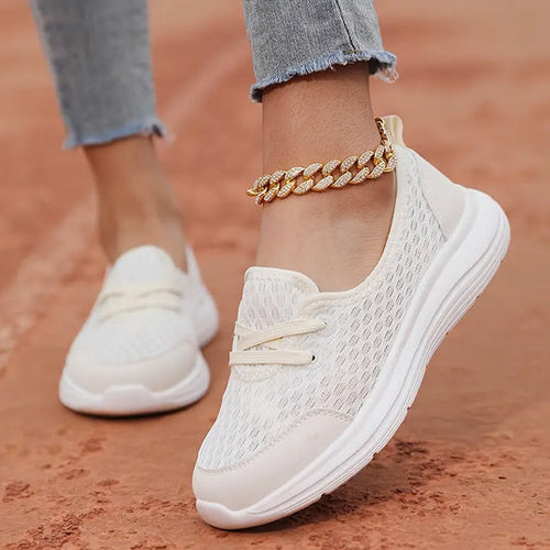 Leichte Slip-On-Sneaker aus Mesh mit weicher Sohle