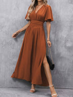 Heidi-Mode – kleid mit rüschenkragen und plissierter taille
