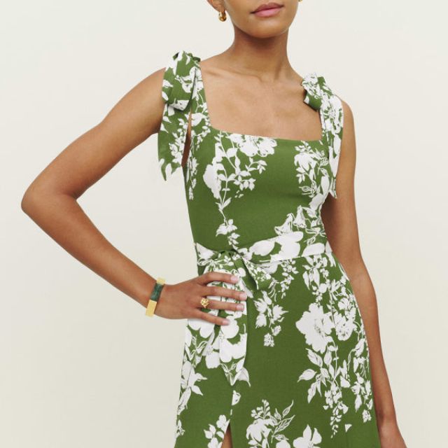 Florales Midi-Kleid mit Seitenschlitz