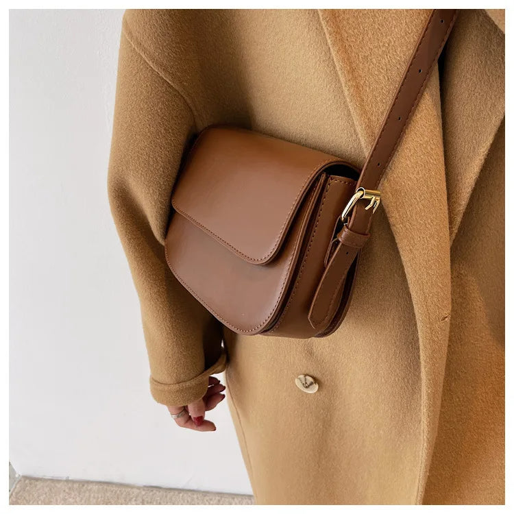 Heidi-Mode | Stylische Schultertasche