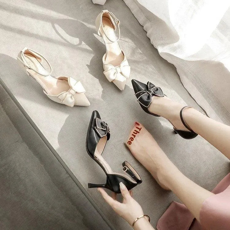 Heidi-Mode | Pumps für Damen mit Schleife und Spitzenabsatz