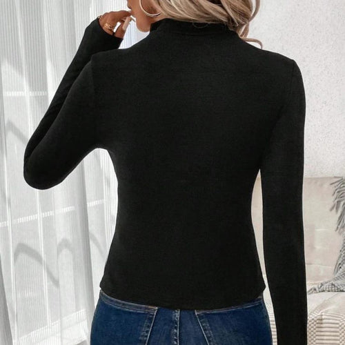 Eleganter Rollkragenpullover mit asymmetrischem Reißverschluss für Damen