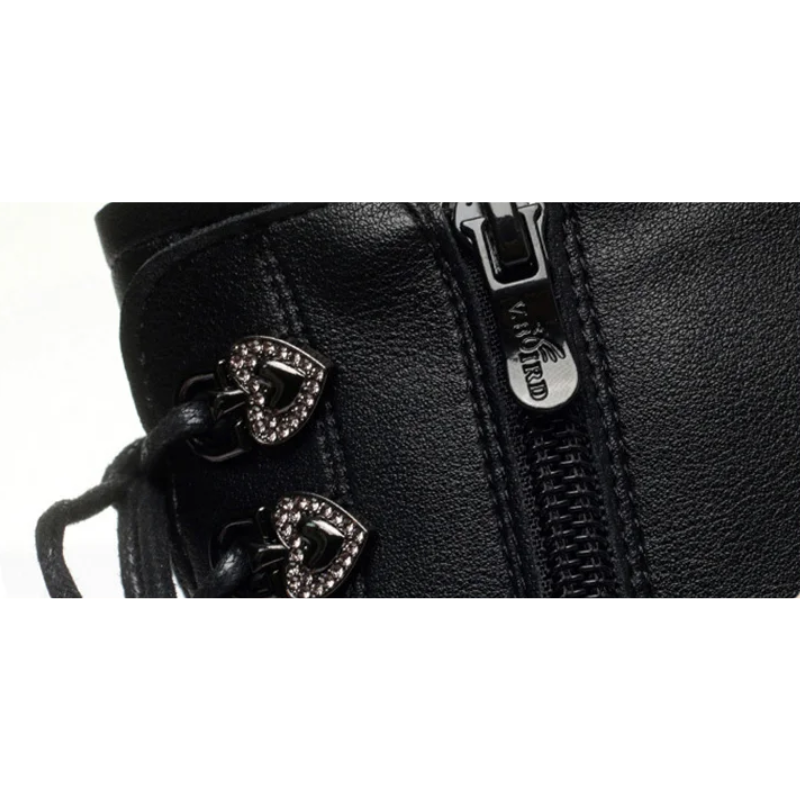 Heidi-Mode | Damenstiefel mit Schnalle und Nieten Design Stabiler Absatz
