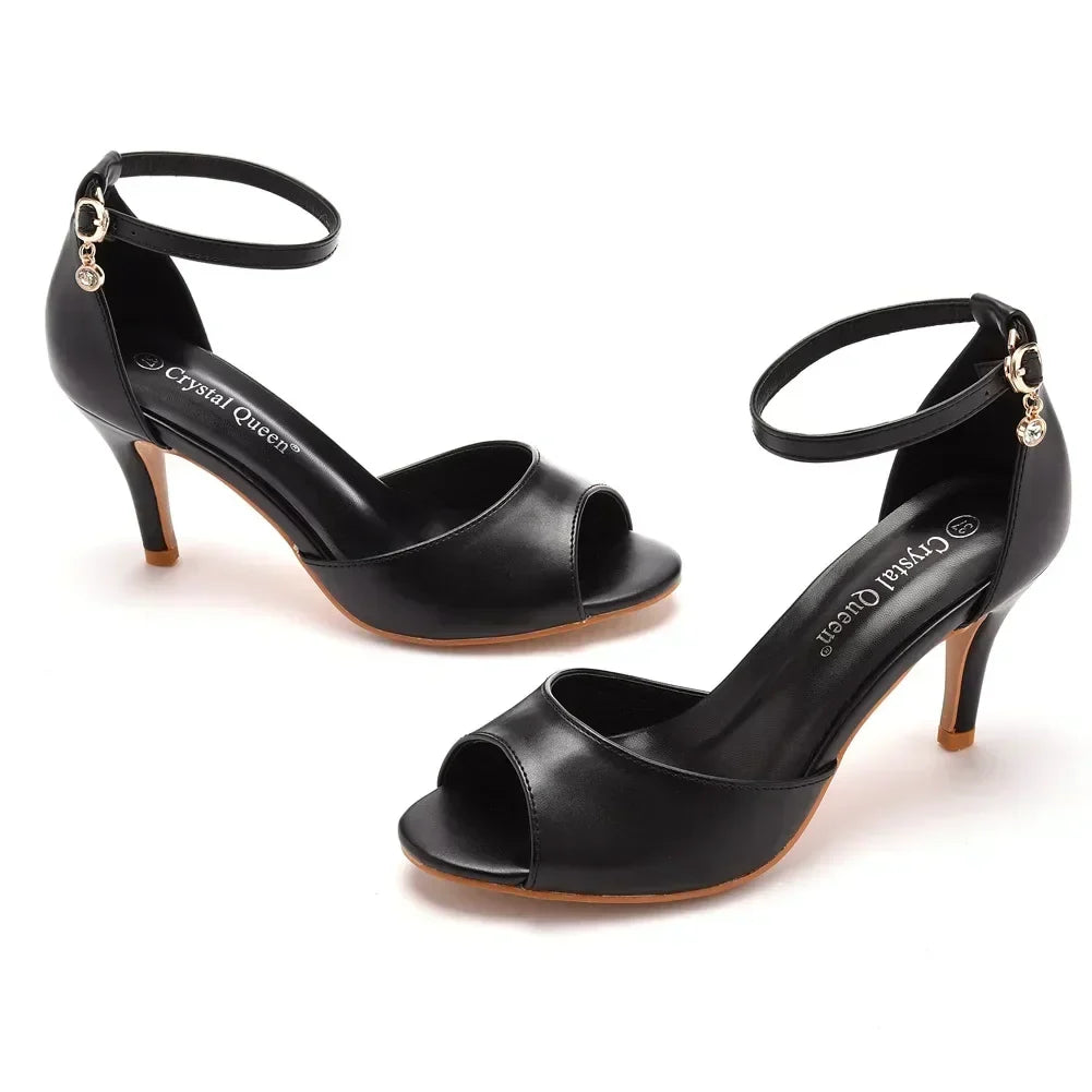 Heidi-Mode | Elegante, Glitzernde Absätze
