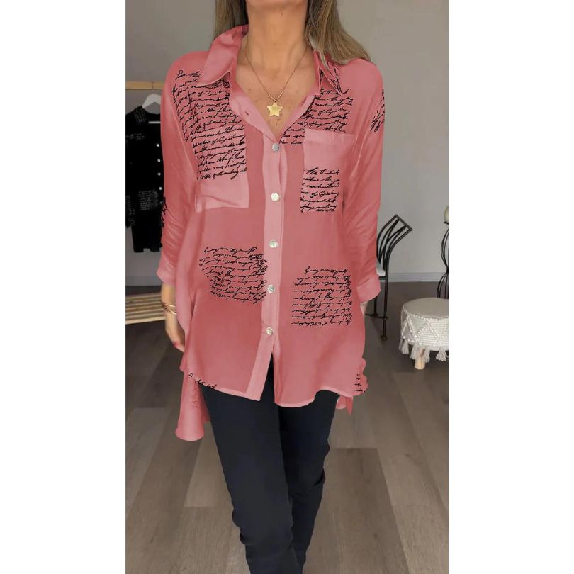 Heidi-Mode | Stilvolle Bluse mit Buchstabenprint