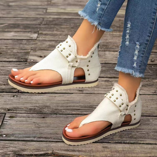 Heidi-Mode | Nieten Rohsaum Flache Sandalen