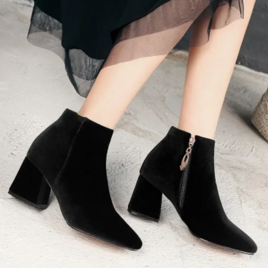 Heidi-Mode | Elegante Stiefeletten mit Quadratzehen und Hohem Absatz Damen Stiefeletten