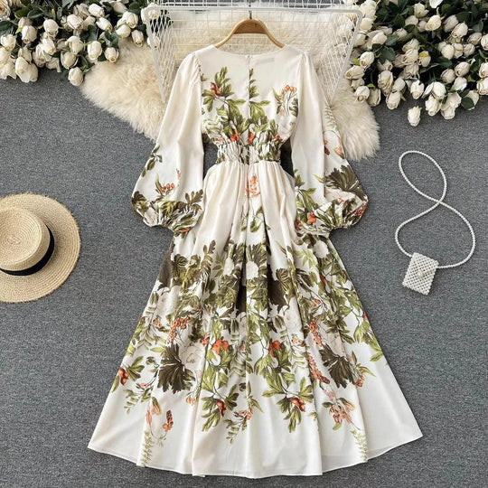 Heidi-Mode | Retro französisches literarisches Blumenkleid mit V-Ausschnitt