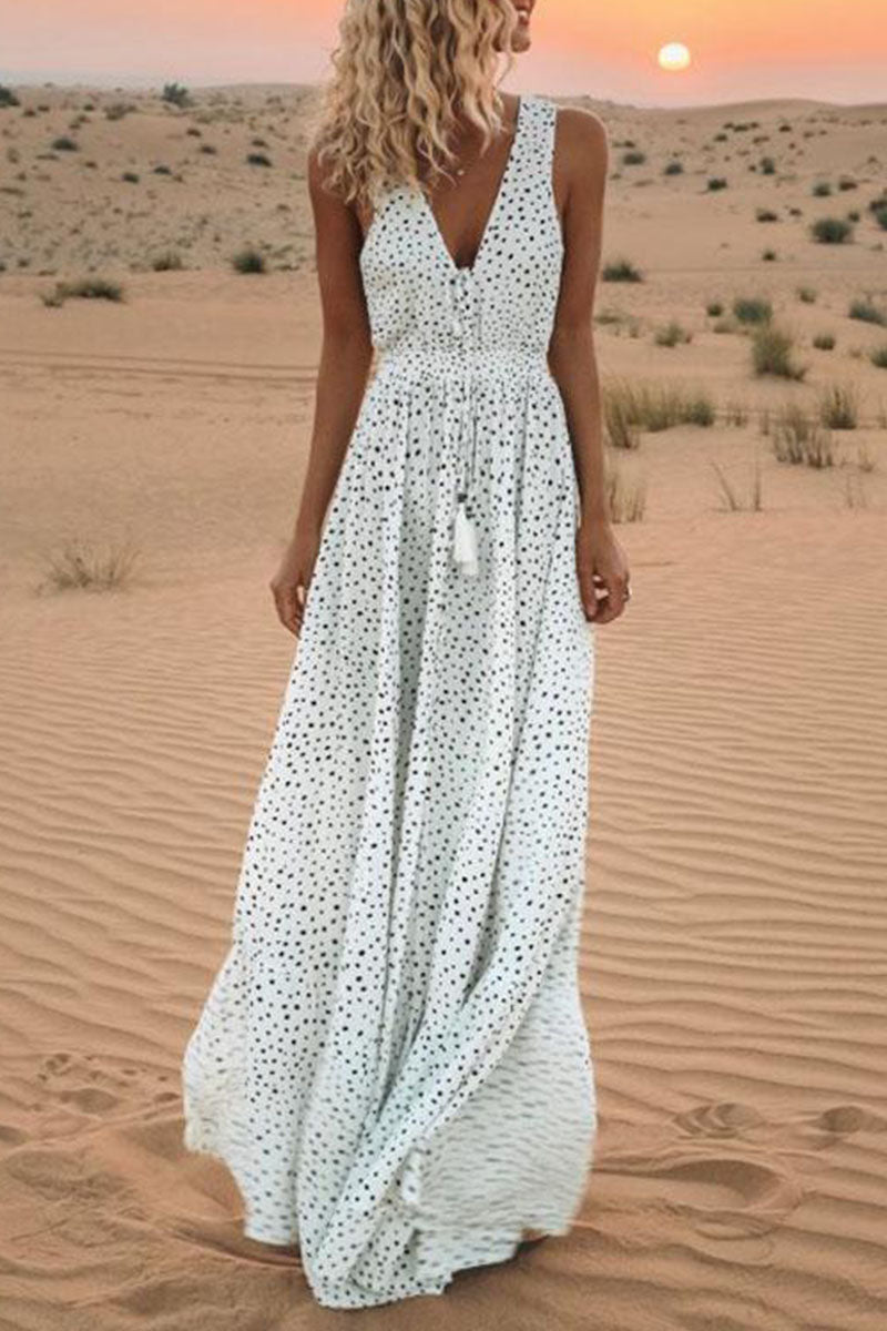 Heidi-Mode | Roben mit V-Ausschnitt und Sehr Trendigen Bohemian-Punkten