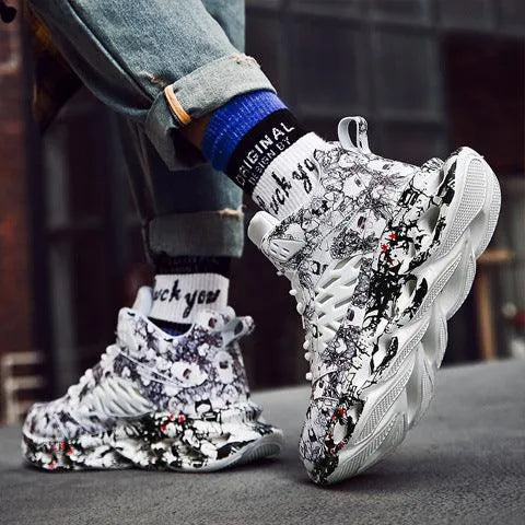 Heidi-Mode | Sporty shoes with camouflage sole