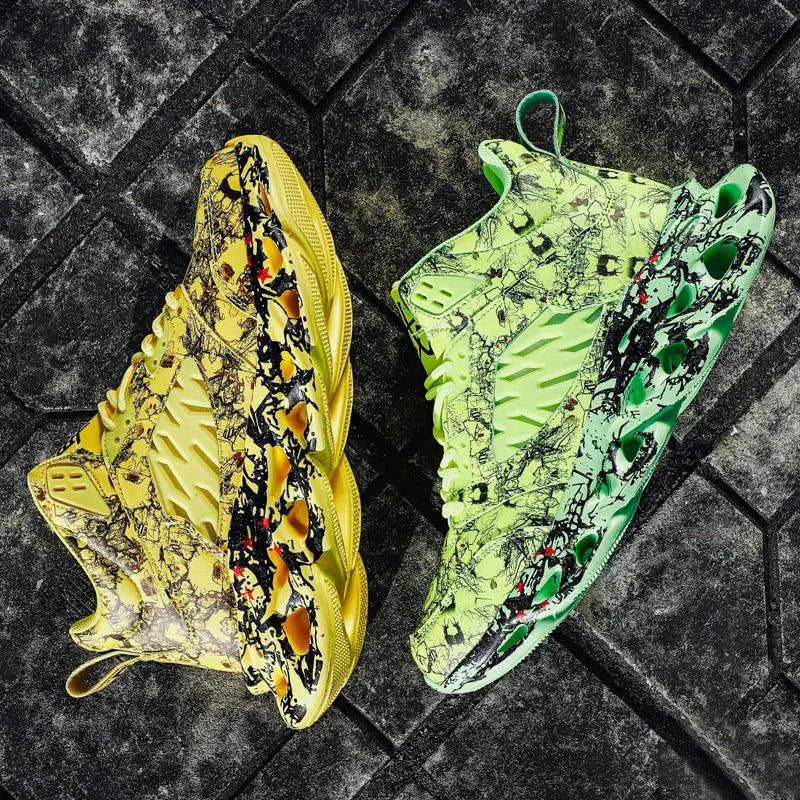 Heidi-Mode | Sporty shoes with camouflage sole