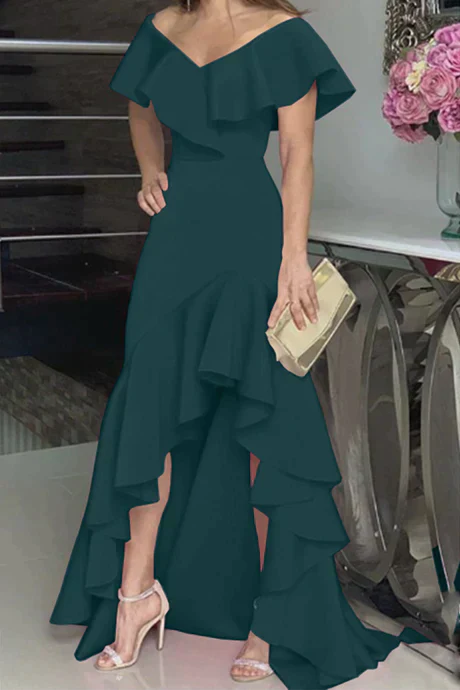 Heidi-Mode | Hotlula Mode, Festlich, Unregelmäßiges Kleid mit Rüschen An Den Schultern