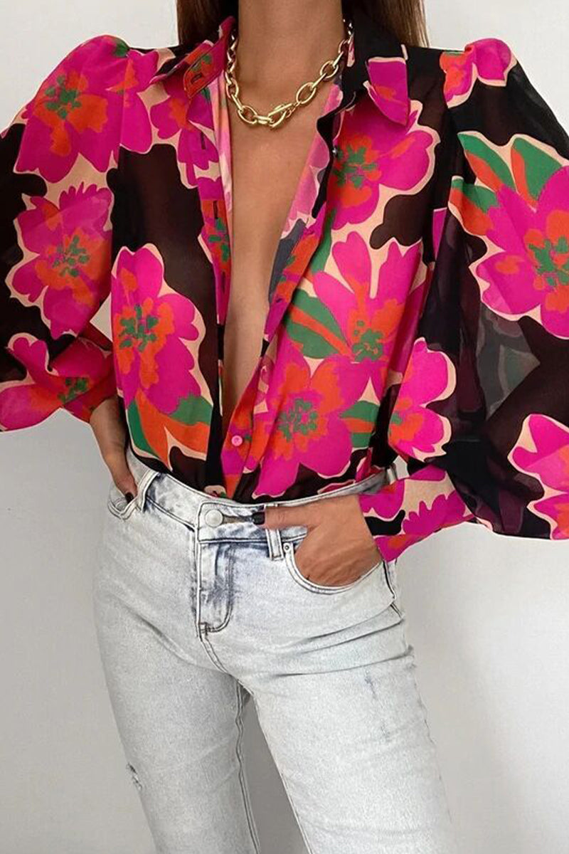 Bluse mit Blumenkragen