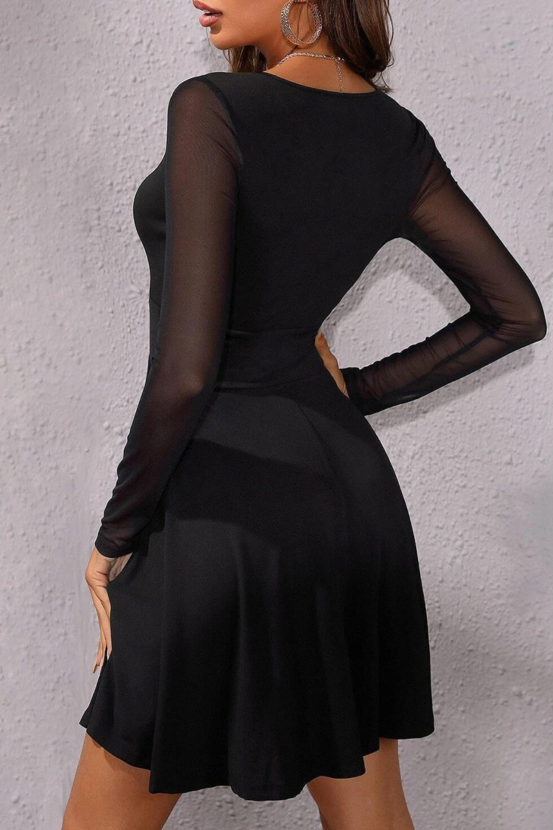 Heidi-Mode | Elegante Einfarbige Netz Vausschnitt Faltkleider