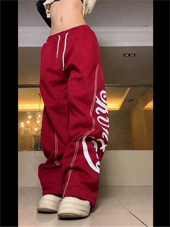 Heidi-Mode | School Baggy Sweatpants Mit Nähten Und Logo Design