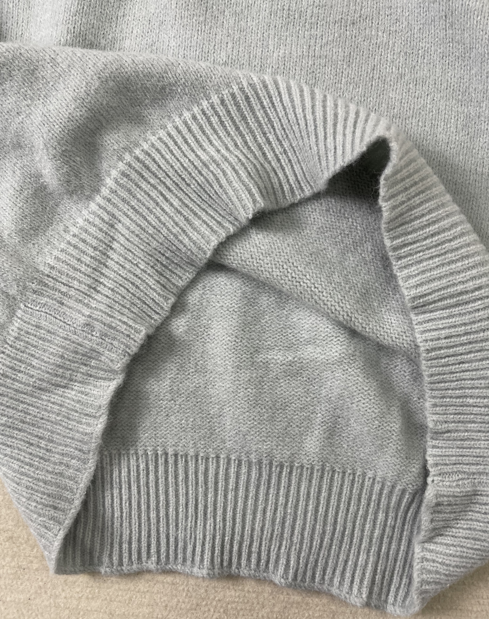 Auffälliger Unifarbener Pullover mit hohem Kragen