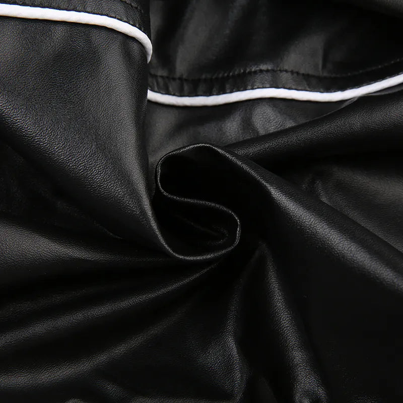Kunstlederjacke mit Grafikdruck für Damen