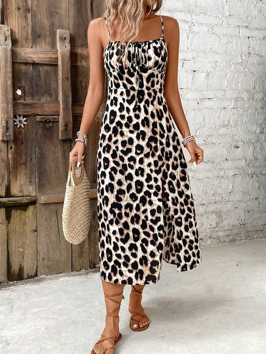 Heidi-Mode | Rückenfreies Sommerkleid mit Rüschen Details für Damen