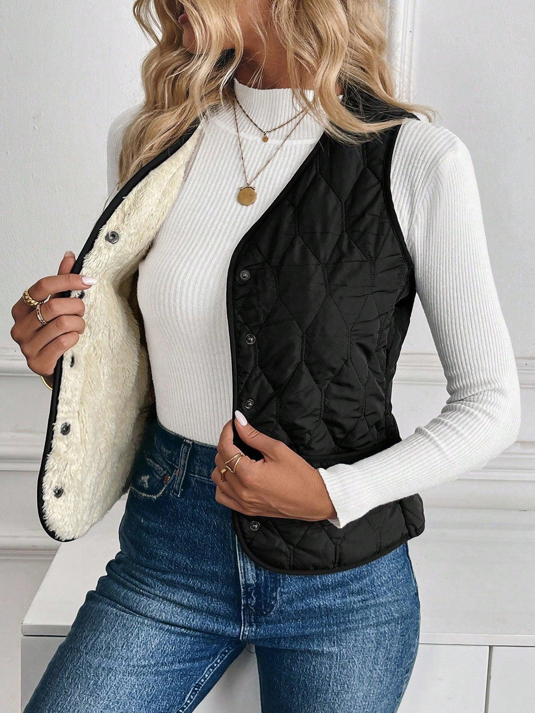 Heidi-Mode | Gesteppt Gefütterte Weste mit Umgekehrtem Lamm für Damen