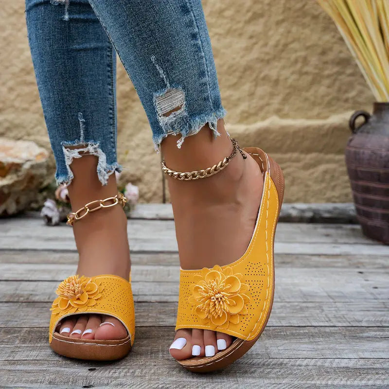 Heidi-Mode | Weiße Flip-Flops Elegante Sandalen mit Blumenmotiv, Komfortabel und Leicht