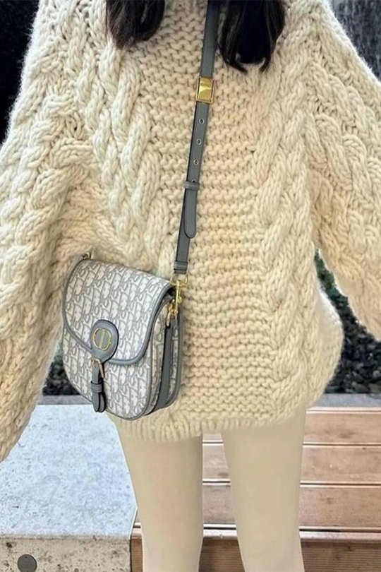 Heidi-Mode | Lässiger einfarbiger Gewebe O-Hals Pullover - 3 Farben
