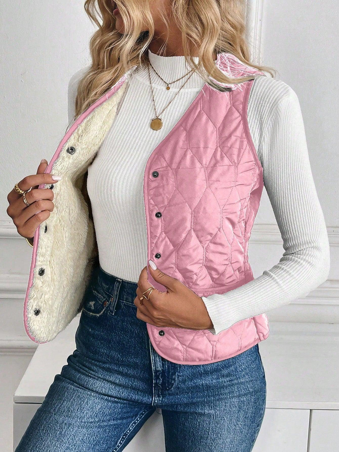 Heidi-Mode | Gesteppt Gefütterte Weste mit Umgekehrtem Lamm für Damen