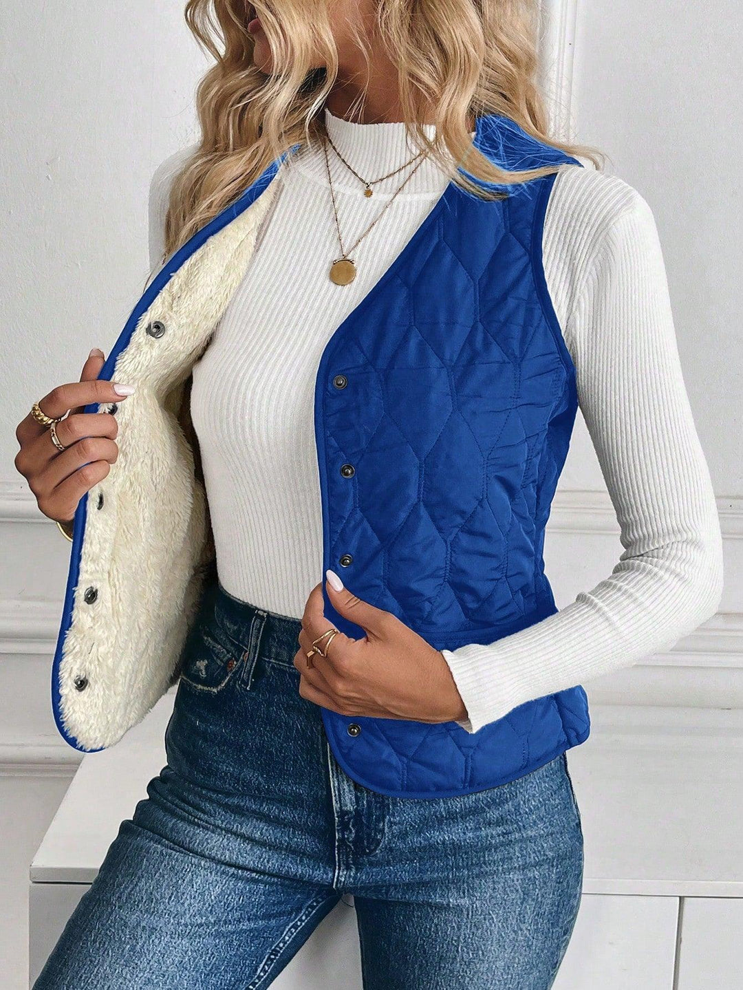 Heidi-Mode | Gesteppt Gefütterte Weste mit Umgekehrtem Lamm für Damen