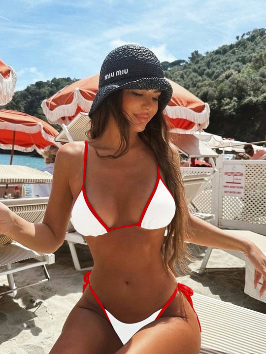 Heidi-Mode | Triangel-Bikini In Marineblau mit Kontrastband Minimalistisches 2-Teiliges Set Zum Schnüren